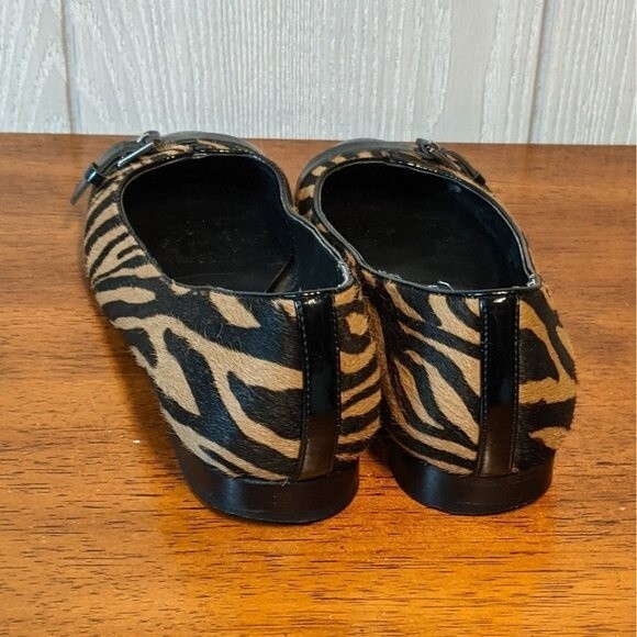 White House Black Market animal print calf hair patent leather flats sz 7.5M - Picture 5 of 7